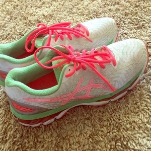 ASICS Gel-Nimbus running shoes